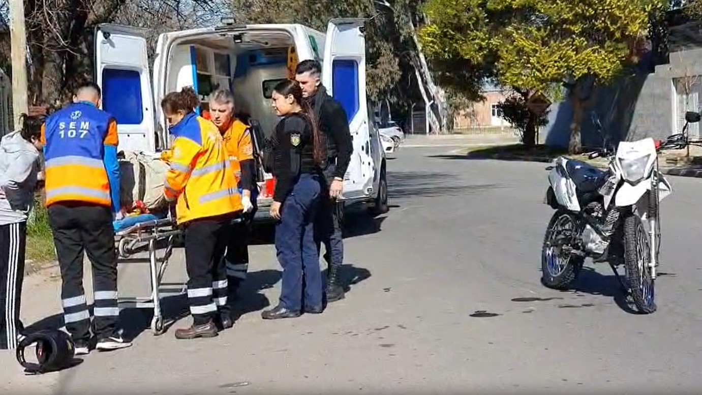 El SEM asistió y traslado a la joven.