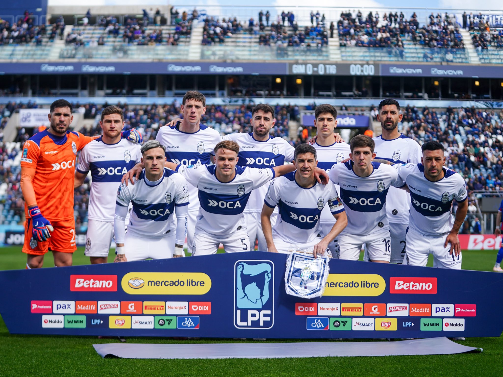 Gimnasia se hizo fuerte en La Plata y confirmó su recuperación.